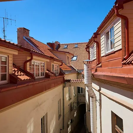 Very Pilies Street