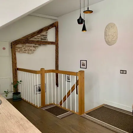 Very Pilies Street Apartment
